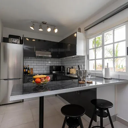 빌라 Beautiful 3 Bedroom 아데제